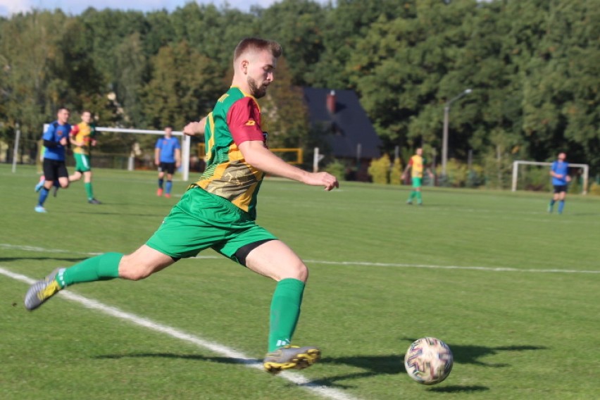 Ziemowit Osięciny - Wisła Dobrzyń nad Wisłą 2:4. Zdjęcia z meczu 11. kolejki 5. ligi kujawsko-pomorskiej [zdjęcia]