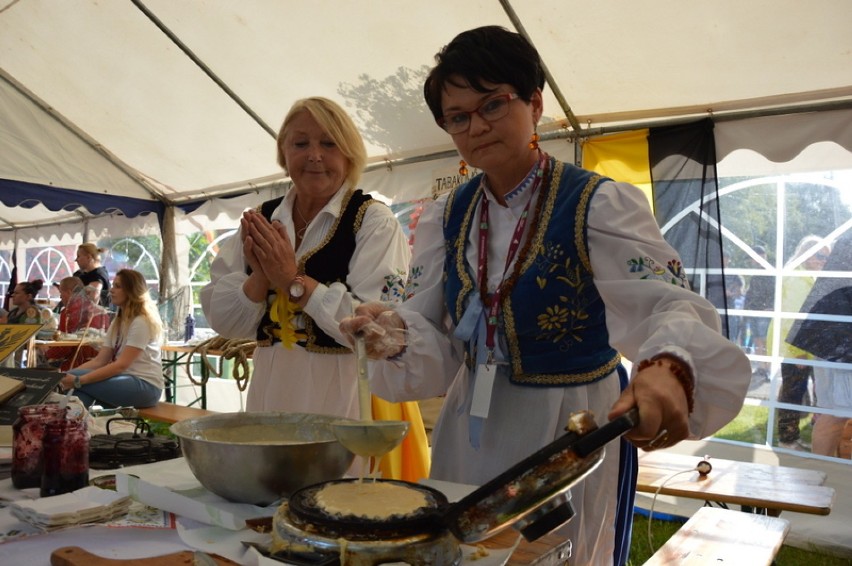 XIV Biesiada Kaszubska Dni Powiatu Kartuskiego - Festiwal Ludzie dla Ludzi ZDJĘCIA, WIDEO