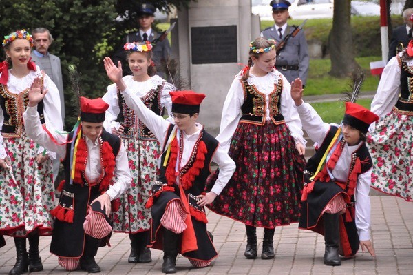 Dąbrowskie obchody rocznicy uchwalenia Konstytucji 3 Maja