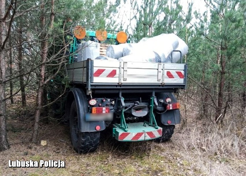 W tym roku żarscy policjanci odzyskali kilka samochodów oraz...