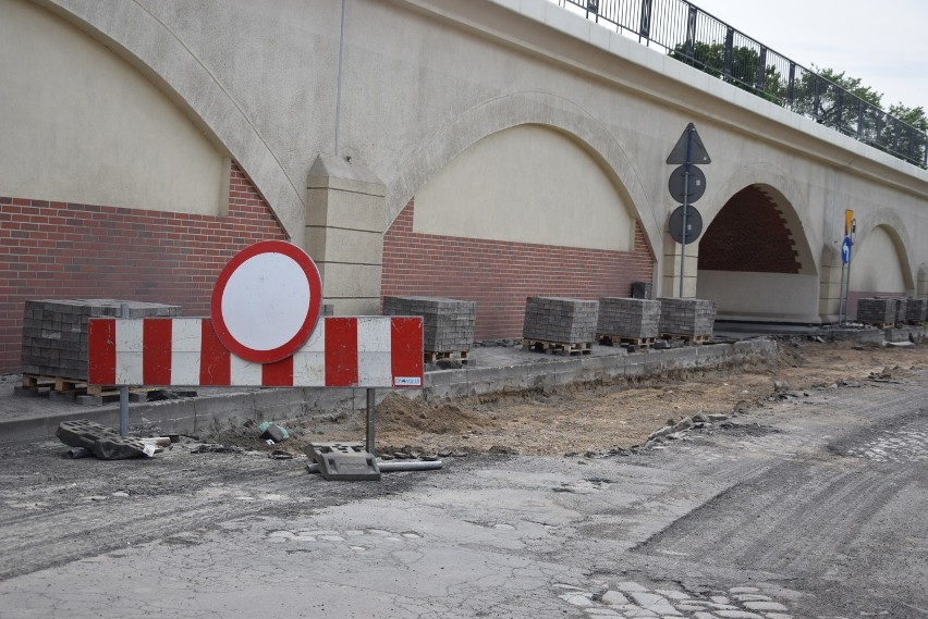 Przebudowa ul. Spichrzowej ma potrwać do końca października.