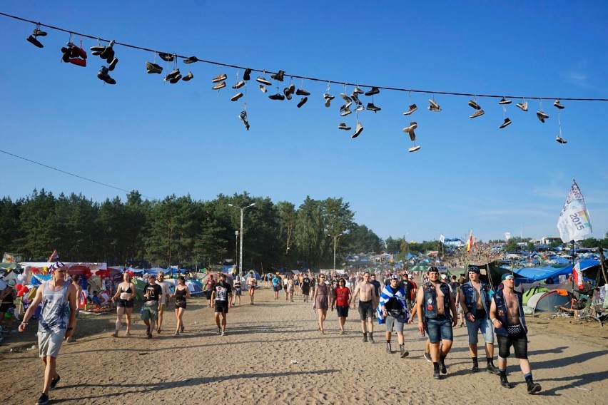 Jak się żyje na Pol'and'Rocku 2018? Zajrzeliśmy do...