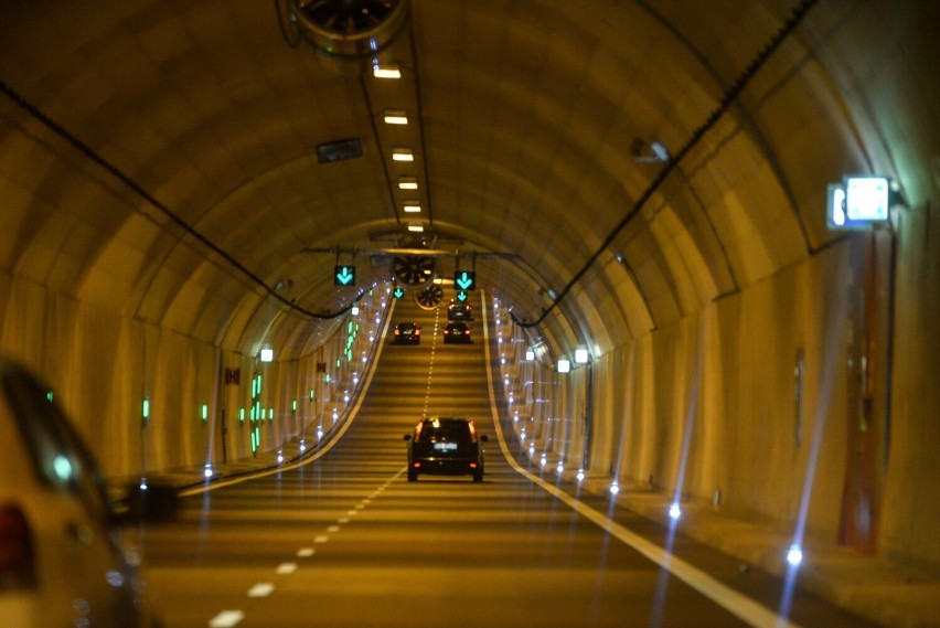 Zmiana limitu prędkości jazdy od 10 lutego w tunelu pod...