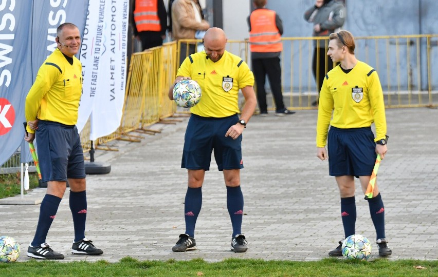 4.liga. Lepszy wróbel w garści, niż gołąb na dachu. Promień Żary po meczu walki remisuje ze Spójnią Ośno Lubuskie 