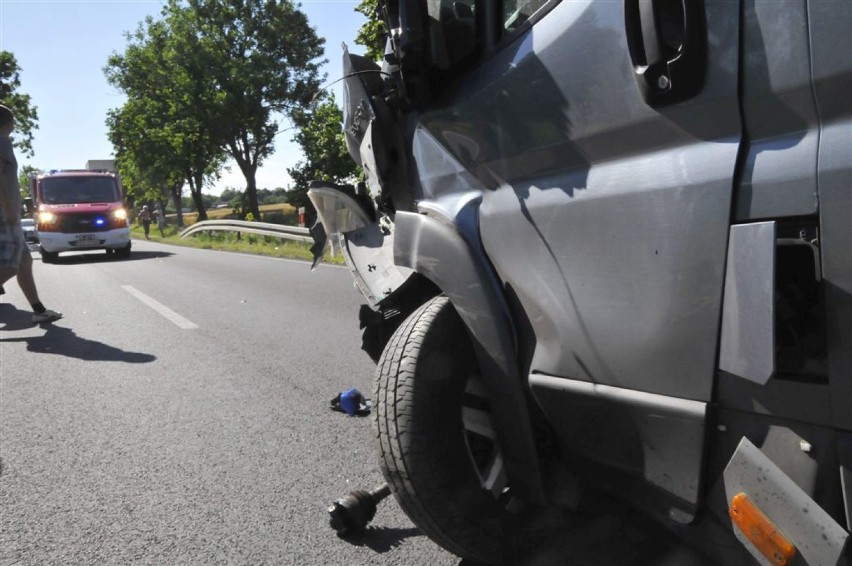 Choryń/Katarzynin: groźne zderzenie dwóch aut ZDJĘCIA 