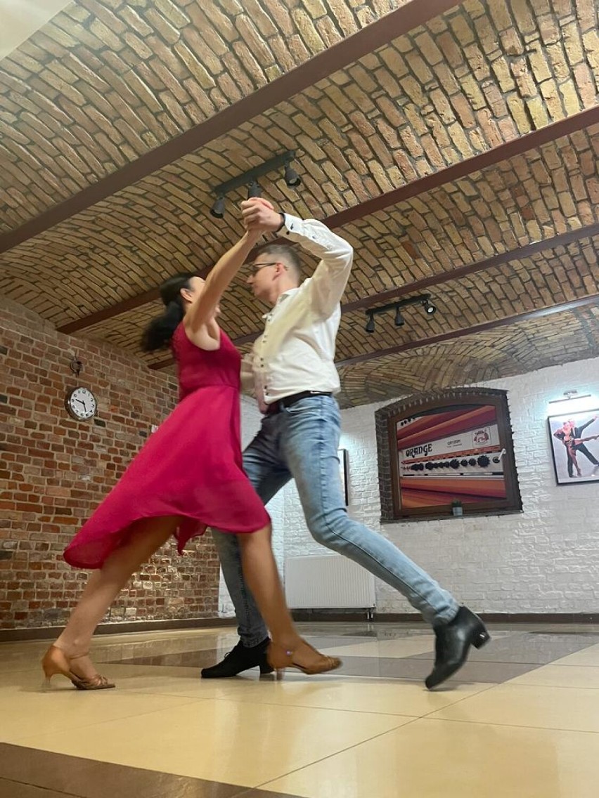 Gnieźnieńska szkoła tańca w ogólnopolskim programie TVP o weselach