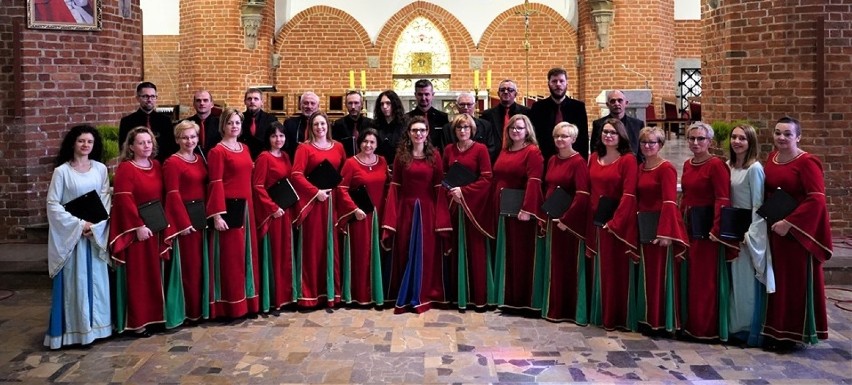 Malbork. Lutnia wróciła z "Dyplomem Srebrnym" z prestiżowego festiwalu w Rumi