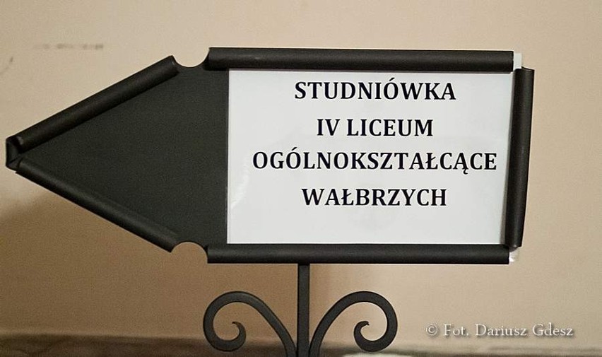 Studniówka IV Liceum w Wałbrzychu (ZDJĘCIA)