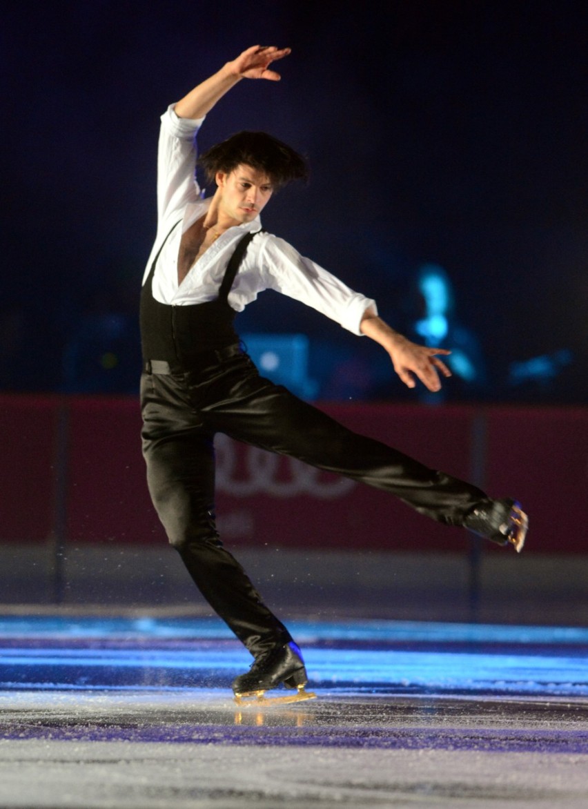 Kings on Ice. Popis łyżwiarskich umiejętności na Stadionie...