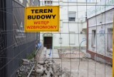 Zielona Góra. Tak wyglądają podwórka w centrum miasta. Jedno z nich doczeka się remontu. A co stanie się z innymi? [ZDJĘCIA]