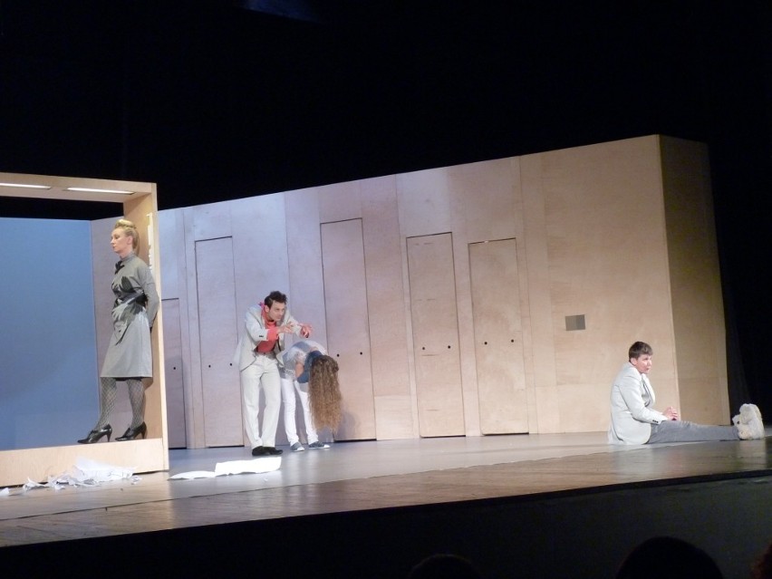 &quot;Białe małżeństwo&quot; Teatru im. S. Żeromskiego w Kielcach podczas ROF 2012