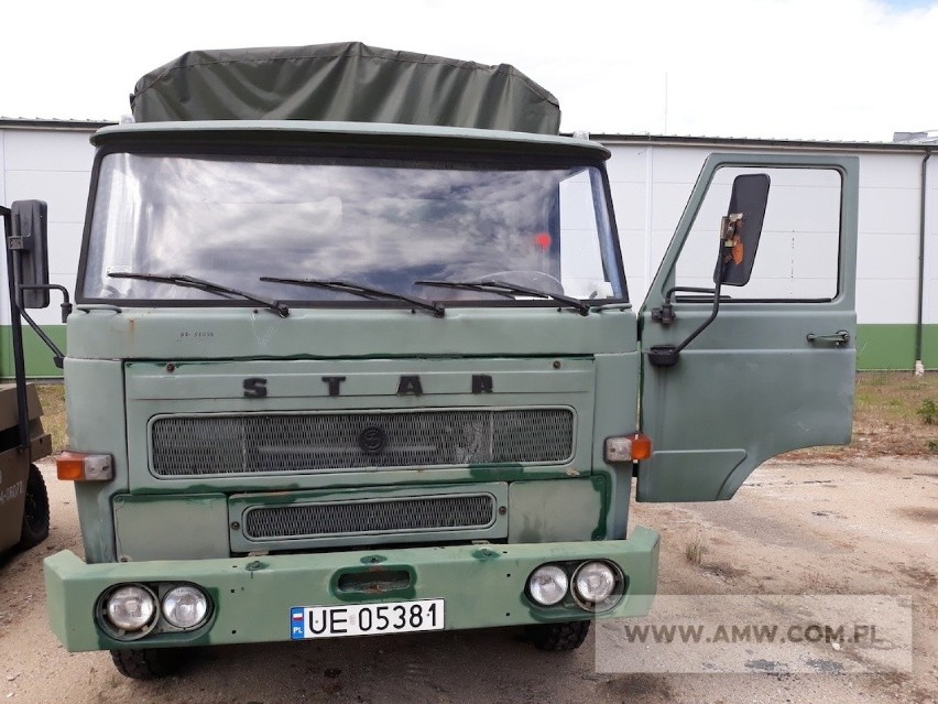 Samochód ciężarowy STAR 200

Rok produkcji: 1986

Cena: 4400...