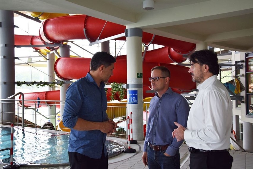 Prezydenci Kalisza wizytowali aquapark po ponownym otwarciu ZDJĘCIA