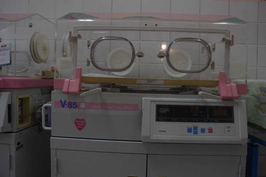 Ten inkubator dla gnieźnieńskiego oddziału noworodkowego...