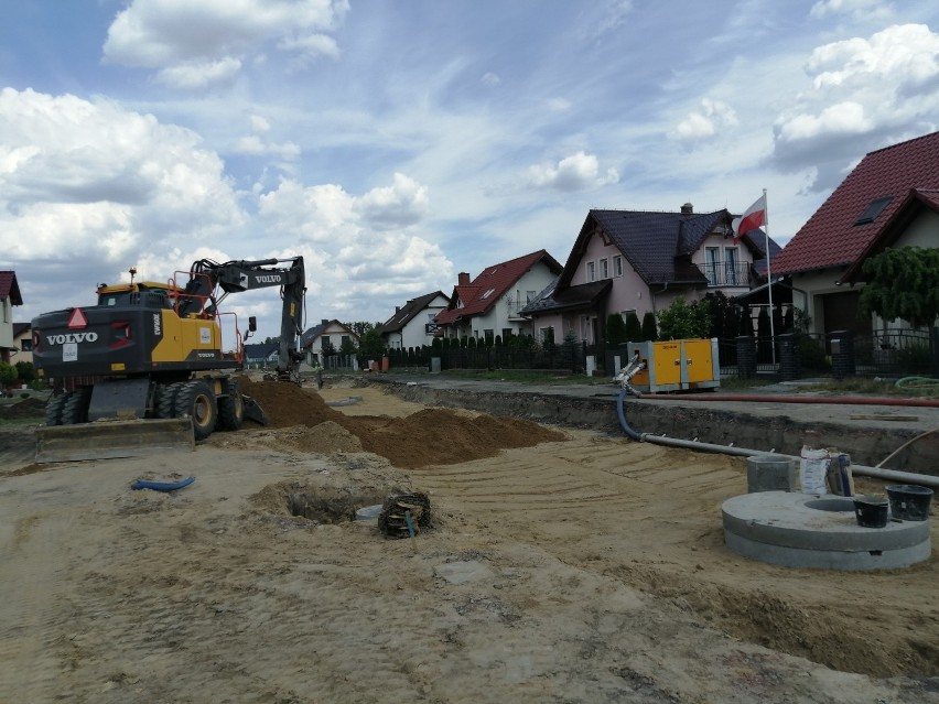 Budowa czterech ulic na osiedlu Nad Obrą w Międzyrzeczu jest już na finiszu