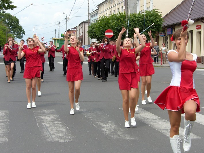 Kombii, Lady Gaga i orkiestry zagrały na Dniach Poddębic (zdjęcia)