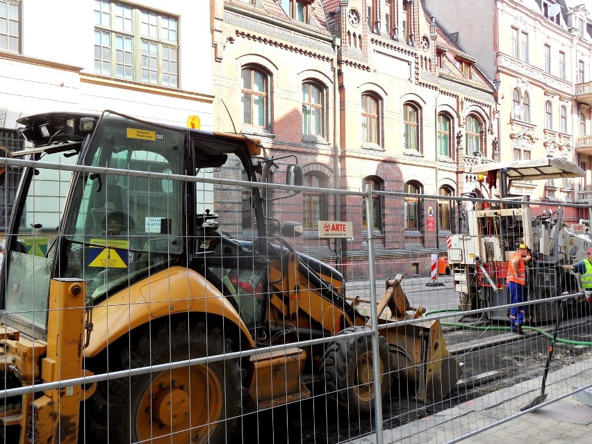 Remont ulicy Pocztowej rozpoczął się w poniedziałek....