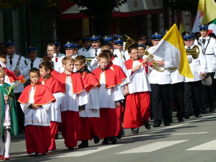 W Zduńskiej Woli trwają obchody jubileuszu 90-lecia...