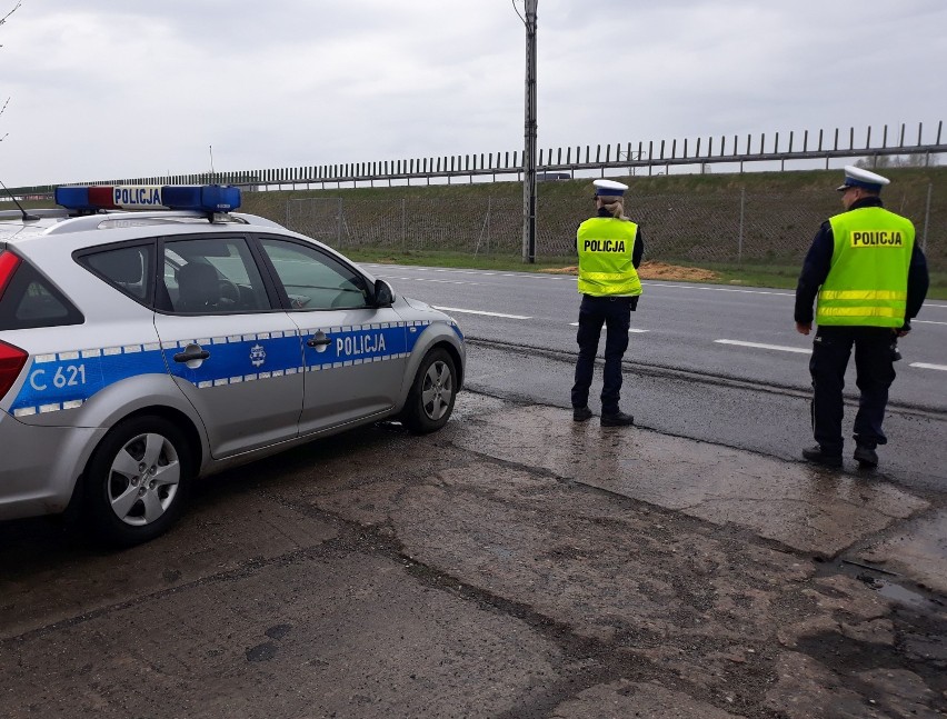 Działania Kaskadowy pomiar prędkości policjantów z Aleksandrowa Kujawskiego. Ujawniono ponad 30 wykroczeń