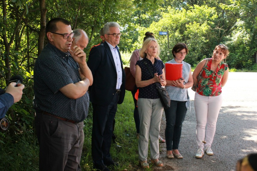 Ulica Myśliwska została oficjalnie oddana do remontu....