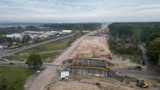 Budowa S6 Bożepole Wielkie - Leśnice. Najnowsze zdjęcia z drona ukazują postęp prac