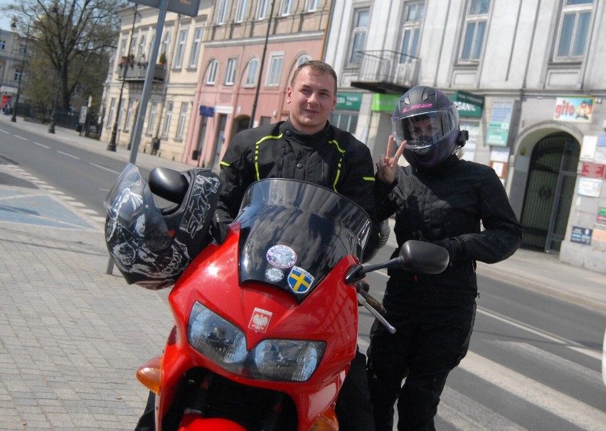 Rozpoczęcie sezonu motocyklowego 2023 w Piotrkowie i akcja pomocy dla Kacpra Jańca