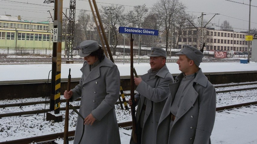 Dzielny wojak Szwejk na dworcu w Sosnowcu