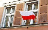 19-latek skradł flagę z Rynku w Jarosławiu