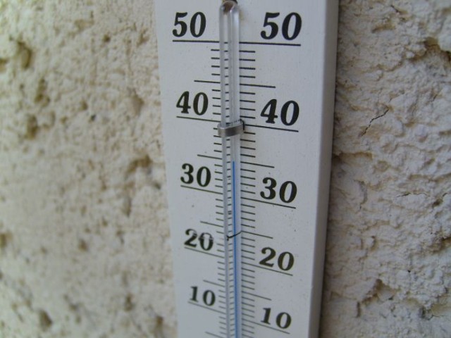 Na termometrze ponad 30 stopni w cieniu... (fot.: sxc.hu)