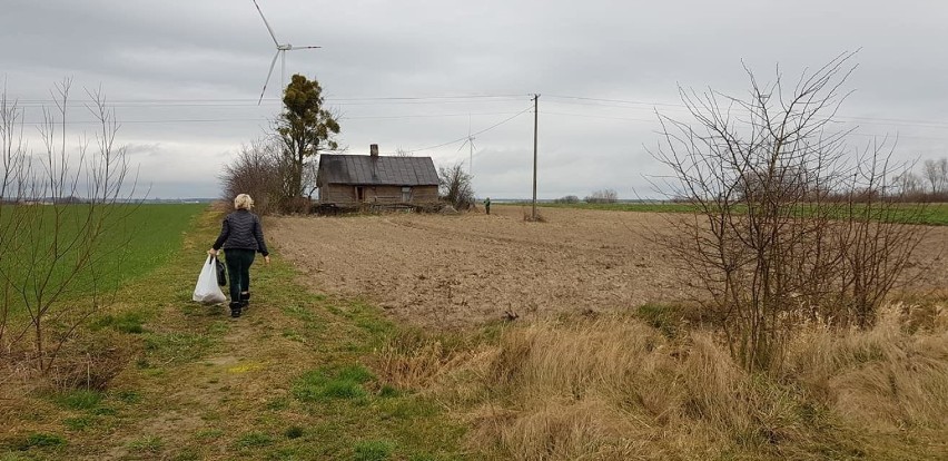 Koronawirus. Parafia pw. Ducha Świętego w Węgrzynowie niesie pomoc seniorom