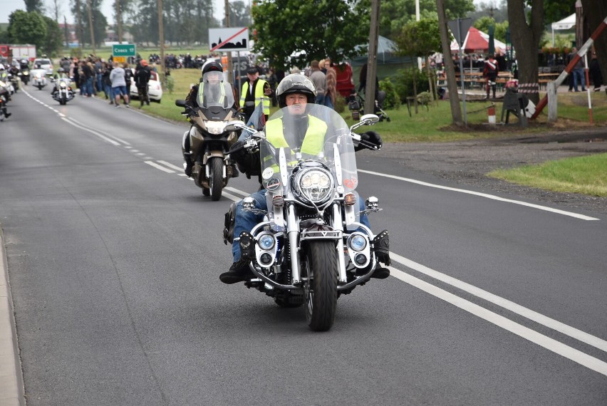 Parada motocyklowa w ramach XIV edycji Motopikniku w...