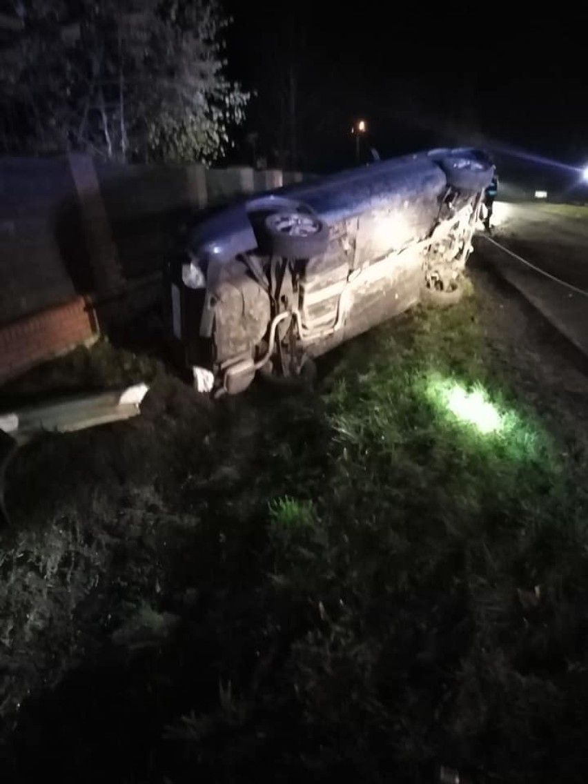 Wypadek w Podulach w gminie Sędziejowice ZDJĘCIA