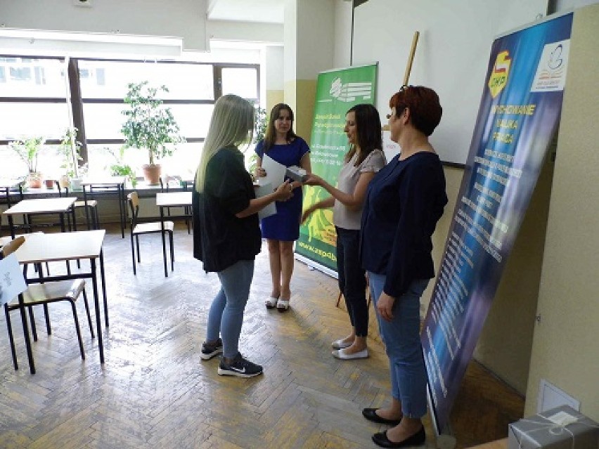 Konkurs wiedzy o Unii Europejskiej w ZSP nr 4 w Bełchatowie