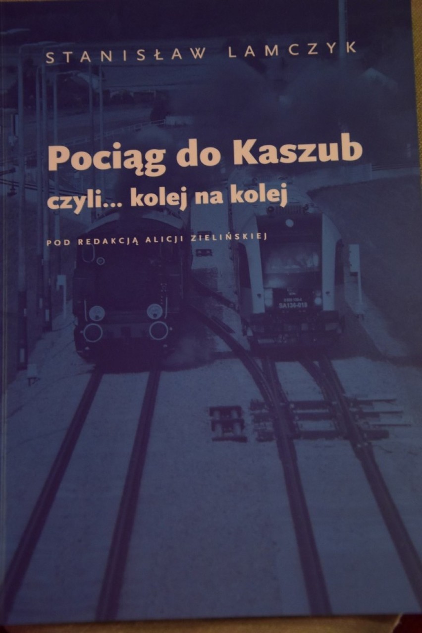 Stanisław Lamczyk wydał publikację, w której opowiada jak powstawała Kolej Metropolitalna i dzieli się planami na dalszy rozwój kolei