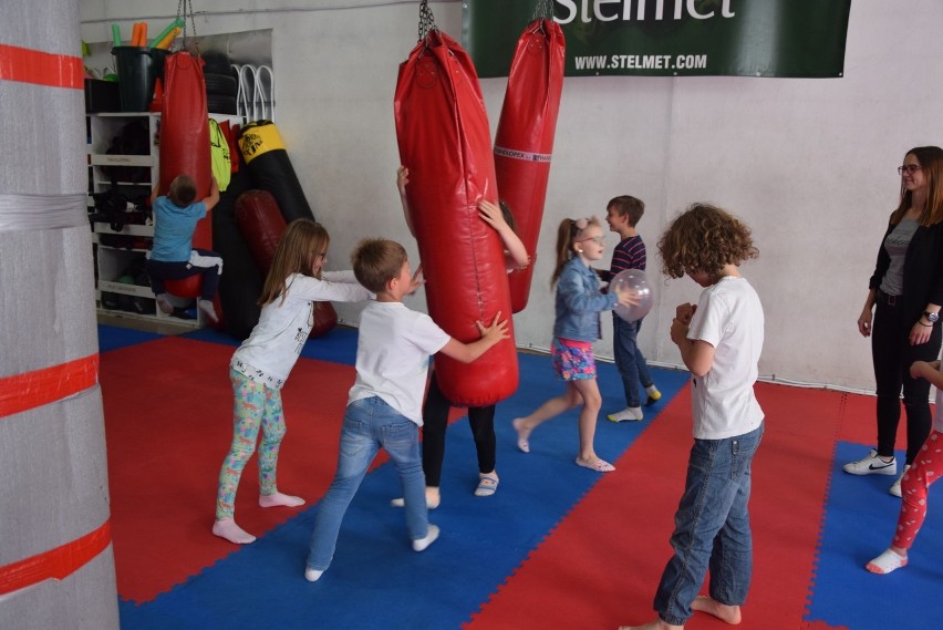 Pokazowy trening boksu pod hasłem „Dbam o zdrowie. Trenuję i...