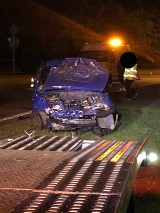 Wypadek we Włocławku. Zderzenie bmw z fiatem seicento kierowanym przez dostawcę pizzy [zdjęcia]