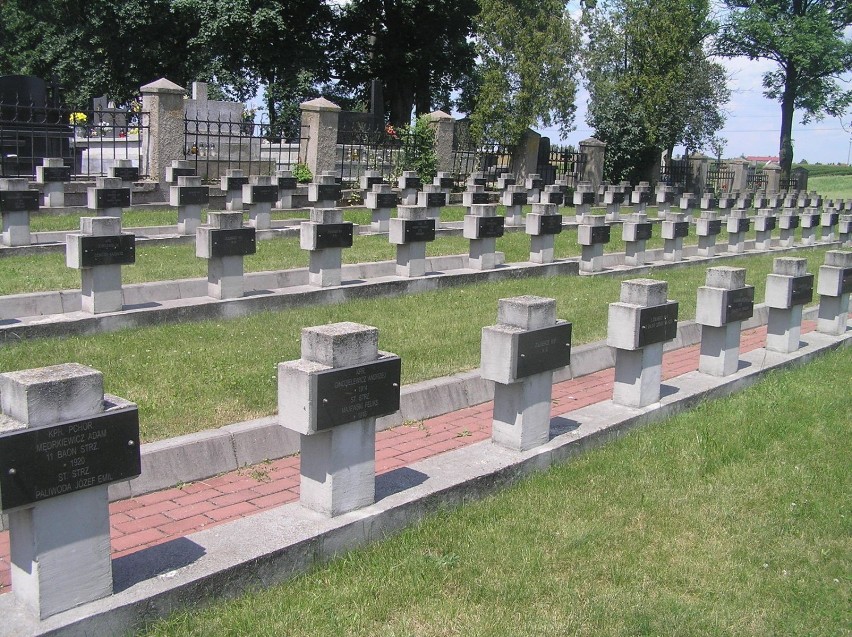 Cmentarz wojenny w Milejowie.