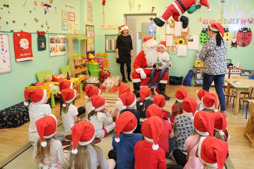 Przedszkole nr 3 w Złotowie odwiedził św. Mikołaj
