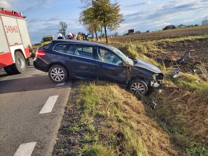 Wypadek koło Moszczenicy na drodze wojewódzkiej nr 716,...