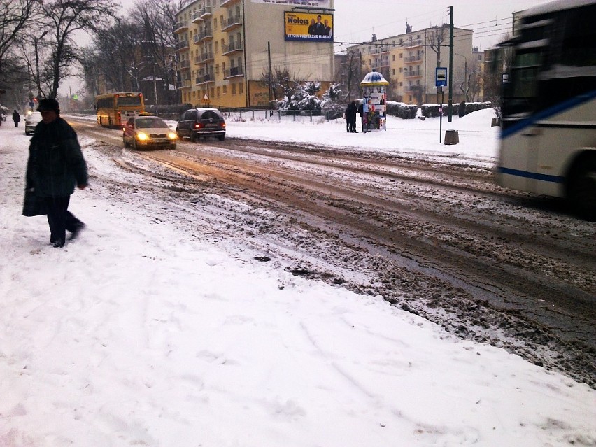 Atak zimy na Śląsku na żywo (02.12) Zdjęcia, filmy, wasze informacje