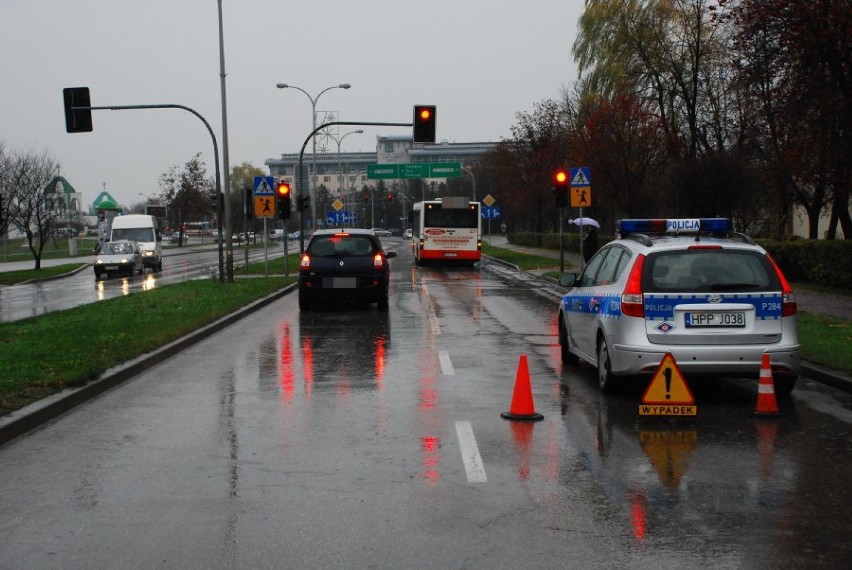 Policja w Jastrzębiu: autobus potrącił chłopca
