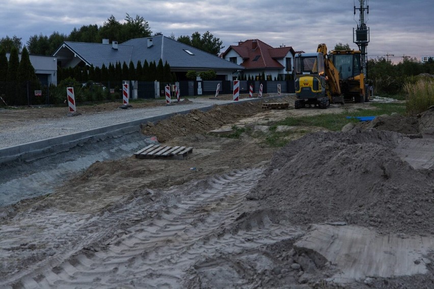 Trwają prace przy budowie ul. Parkowej w Rzeszowie. Inwestycja ma kosztować  5,2 mln zł