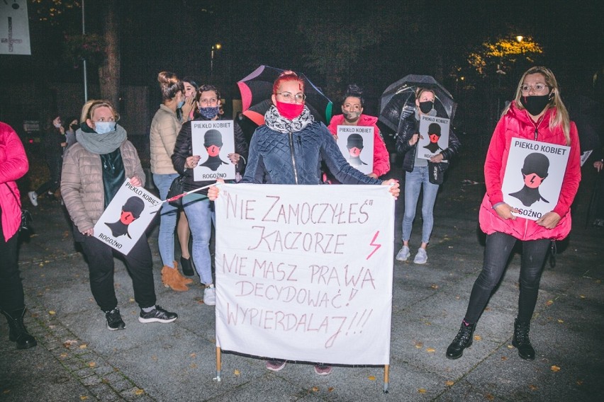 Tłumy mieszkańców Rogoźna i okolic protestowało przeciwko zakazowi aborcji