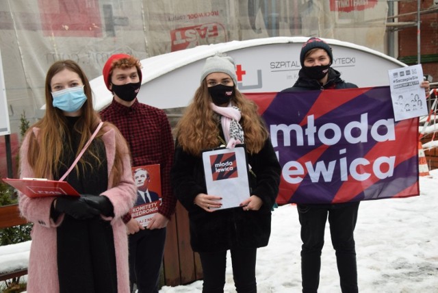 Konferencja prasowa przed Szpitalem Uniwersyteckim w Zielonej Górze.