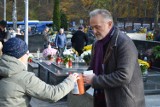 Na Cmentarzu Witomińskim trwa zbiórka funduszy na Hospicjum w Gdyni ZDJĘCIA