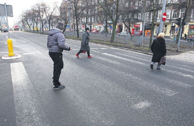 Wyremontowany w październiku odcinek ul. Krzywoustego w ...