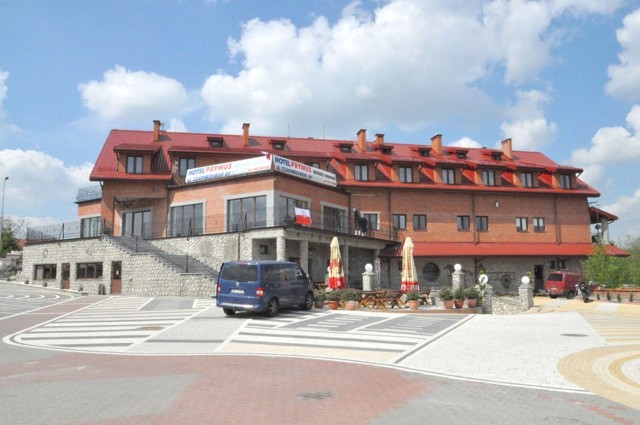 Hotel Prymus przy ulicy Czarnieckiego w Radomiu będzie najprawdopodobniej pierwszym, który otworzy się na klientów wbrew przepisom dotyczącym „kwarantanny narodowej”.