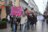 Marsz tolerancji wobec gejów i lesbijek w Kielcach. Kibole chcieli bić uczestników!