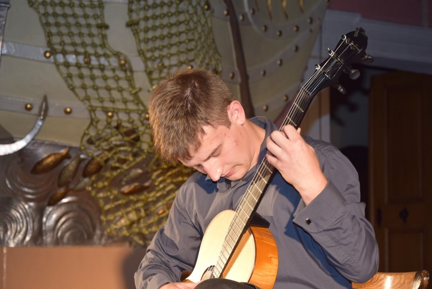 Akademia Gitary: Zsombor Sidoo w Krotoszynie