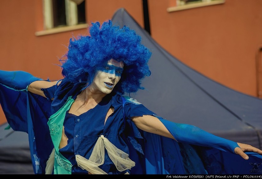 Spektakle, pokaz iluzjonisty, klauni, mimy i taniec z ogniem. W sobotę Festiwal Ulicznej Sztuki po raz ósmy!